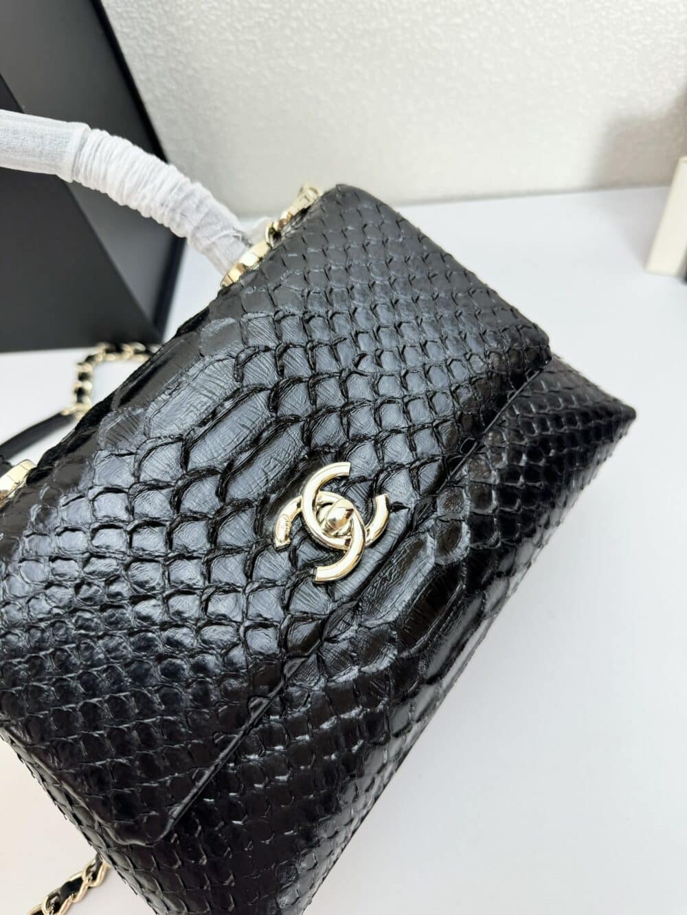 CHANEL TRENDY CC TOP HANDLE BAG PYTHON BLACK 23CM - Image 6