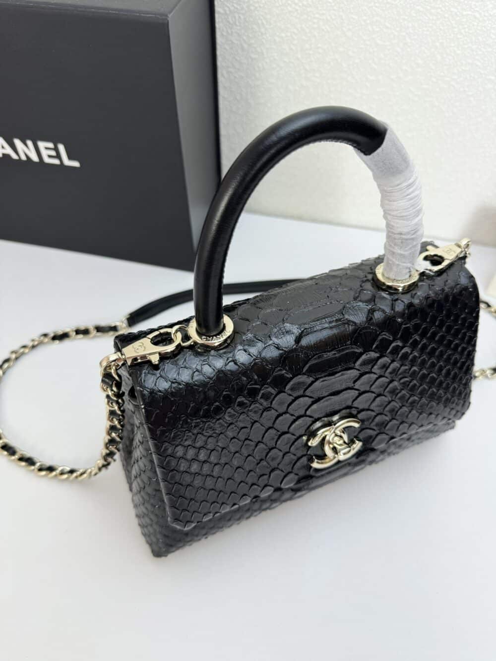 CHANEL TRENDY CC TOP HANDLE BAG PYTHON BLACK 23CM - Image 7