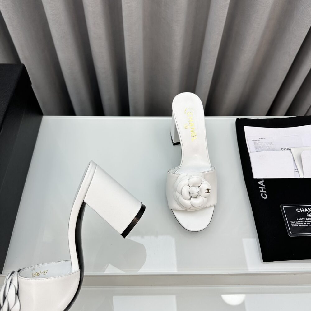 CHANEL CAMELLIA MEDIUM HEEL SLIPPERS WHITE - Image 9