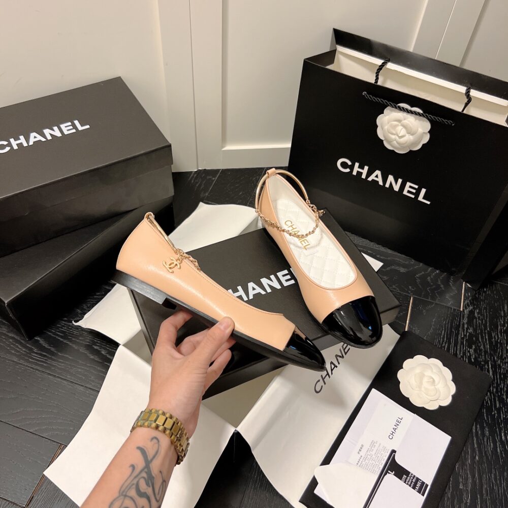 CHANEL INTERLOCKING CC LOGO BALLET FLATS BLACK PINK - Image 3