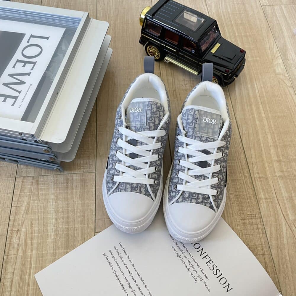 Alternative view of DIOR B23 LOW TOP OBLIQUE CANVAS SNEAKER GRAY