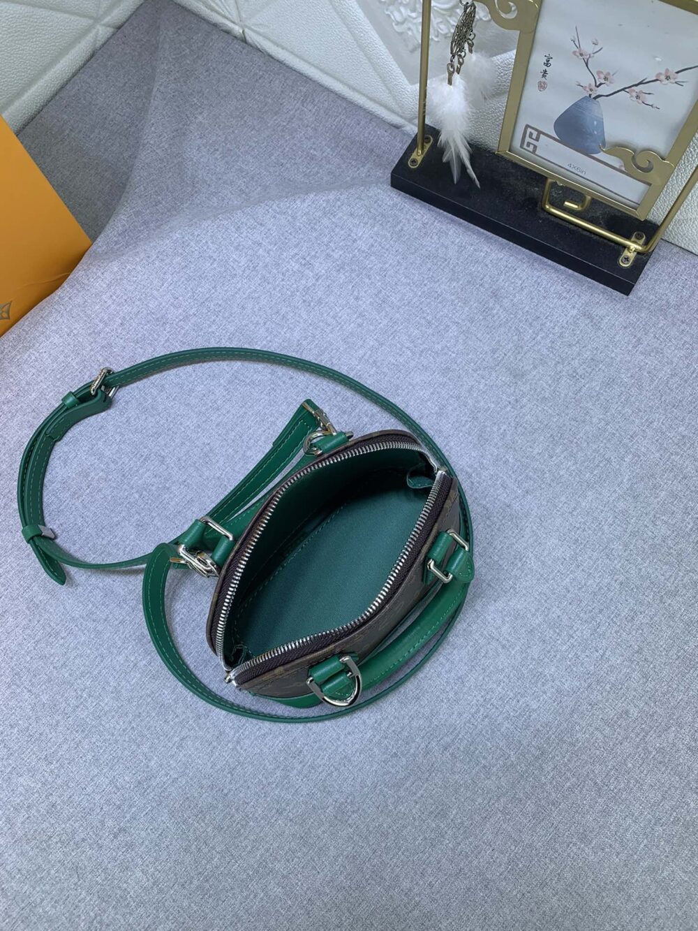 LOUIS VUITTON MINI ALMA MONOGRAM CANVAS MIX WITH GREEN 18CM M83204 - Image 7
