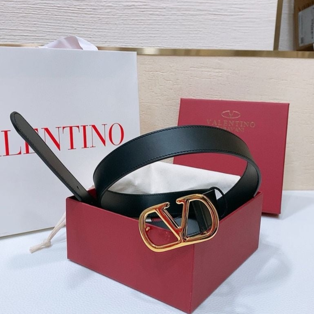 Valentino Garavani Leather Belt Vlogo Reversible Black 40Mm - Image 3
