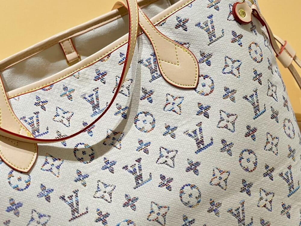LOUIS VUITTON NEVERFULL MM MONOGRAM JACQUARD FABRIC MULTICOLOR BEIGE 32CM M24905 - Image 4