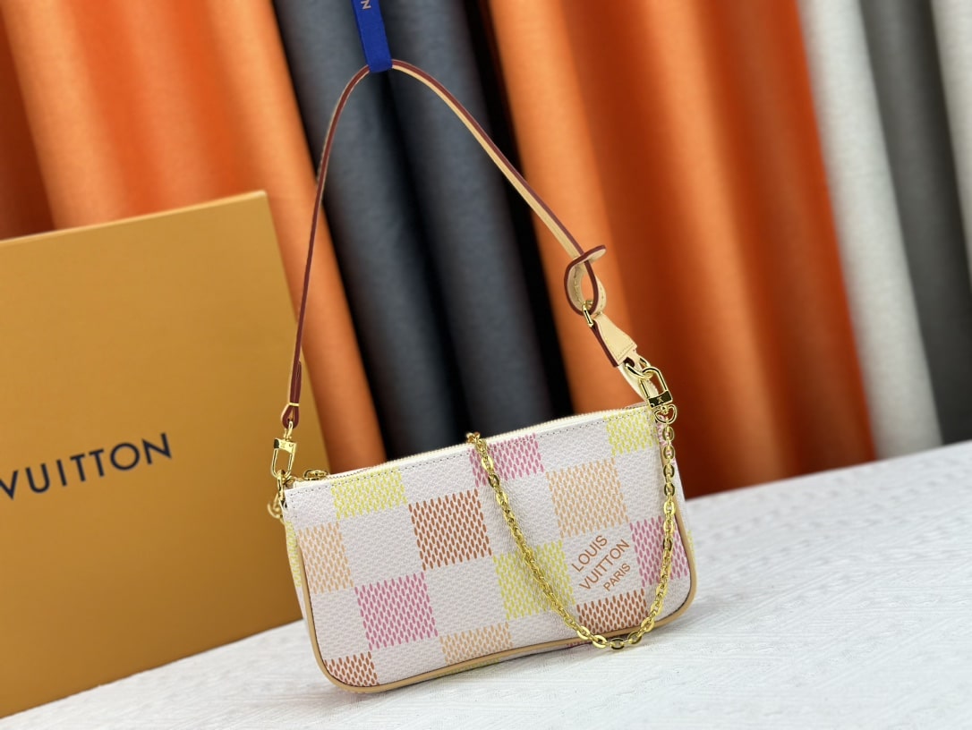 LOUIS VUITTON POCHETTE ACCESSOIRES DAMIER CANVAS PEACH PINK 23CM N40642 - Image 4