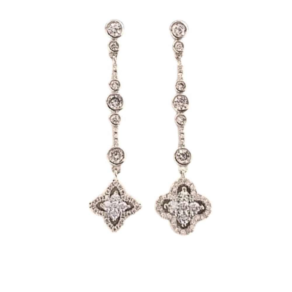 LOUIS VUITTON BLOSSOM STUD EARRINGS WHITE GOLD AND DIAMONDS