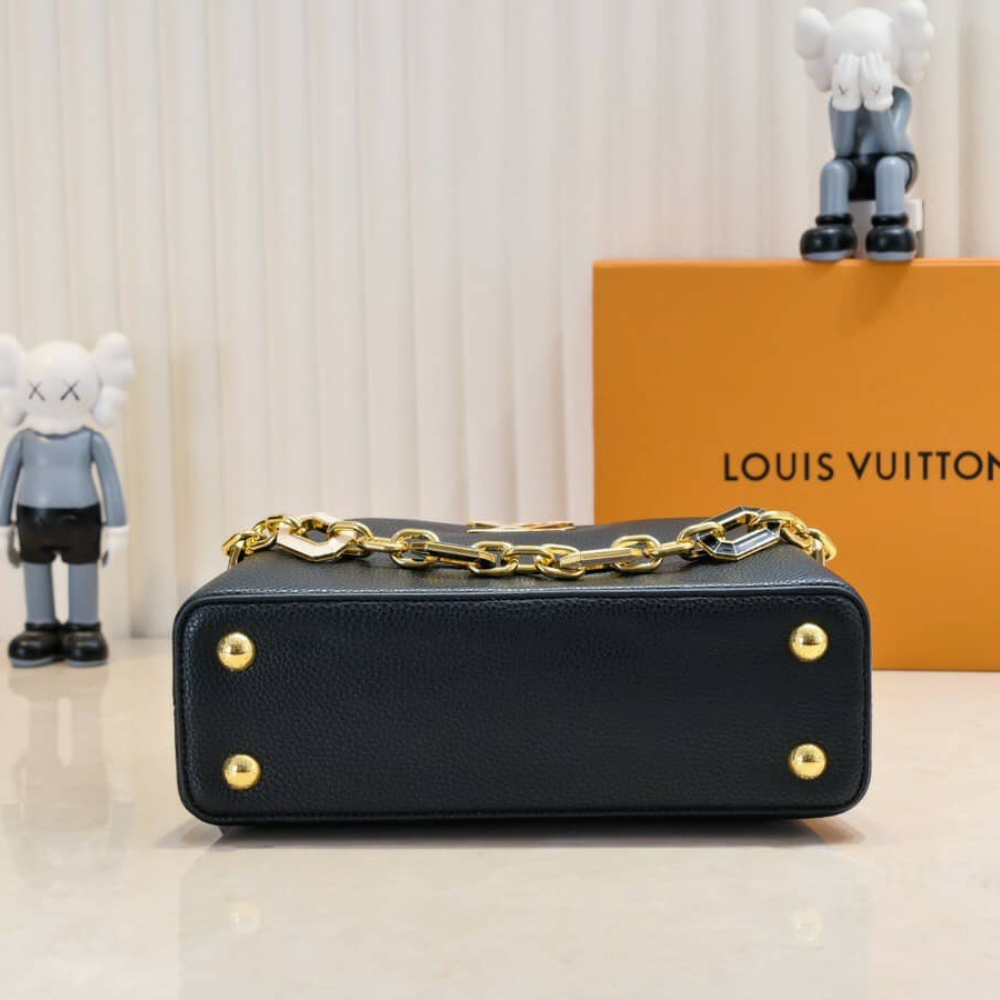 LOUIS VUITTON CAPUCINES BB BAG WITH CHARM BLACK 27CM - Image 5