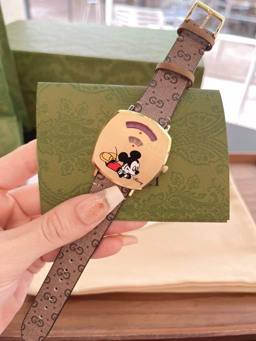 GUCCI X DISNEY MICKEY MOUSE GOLD DIAL WITH LEATHER STRAP WATCH BROWN 38MM YA157420 - Image 3