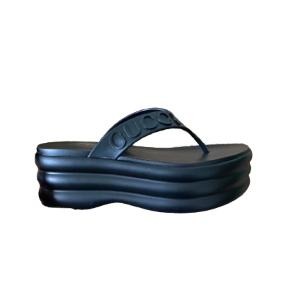 GUCCI TARIFA RUBBER PLATFORM FLIP FLOPS BLACK