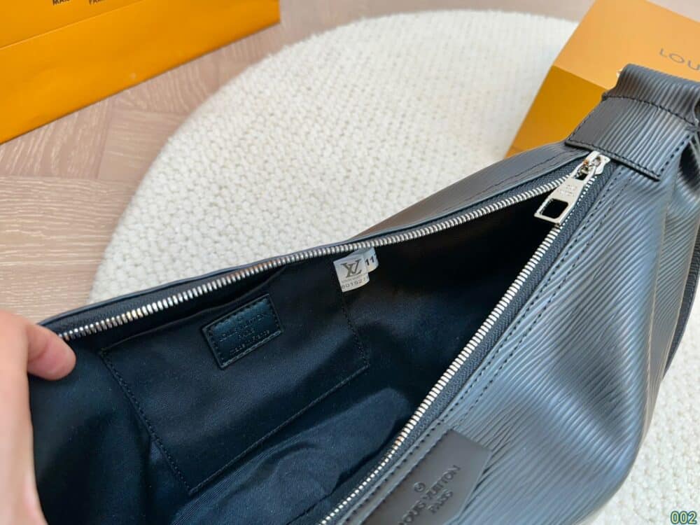 LOUIS VUITTON HAMAC BAG EPI LEATHER BLACK 39CM M25225 - Image 8