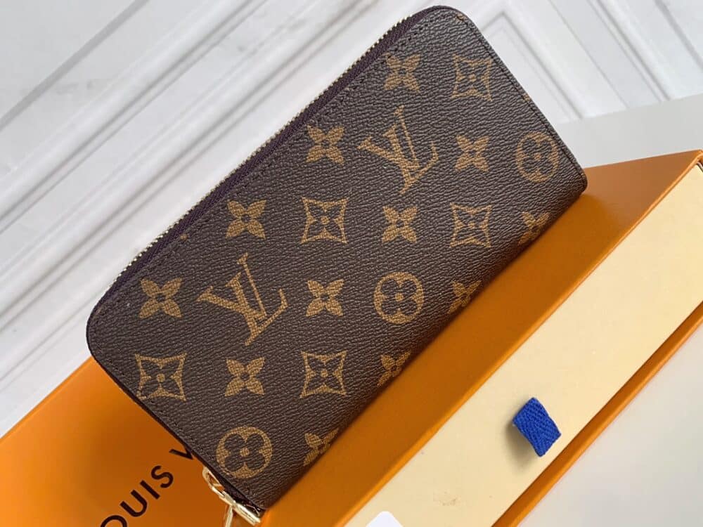 GIFT SET: LOUIS VUITTON ONTHEGO MM 35CM & LONG DOUBLE ZIPPER WALLET - Image 6