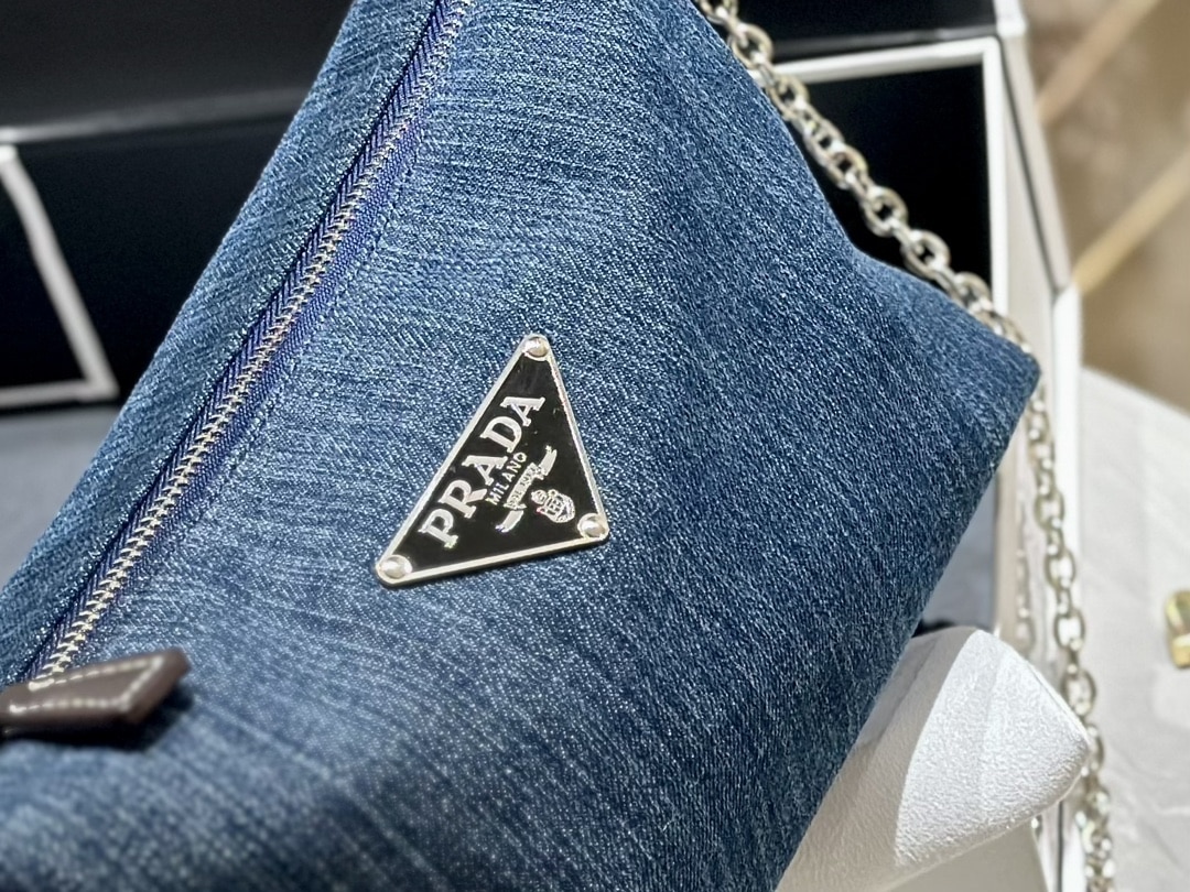 PRADA JEANS RING SHOULDER BAG DENIM BLUE 25CM - Image 4