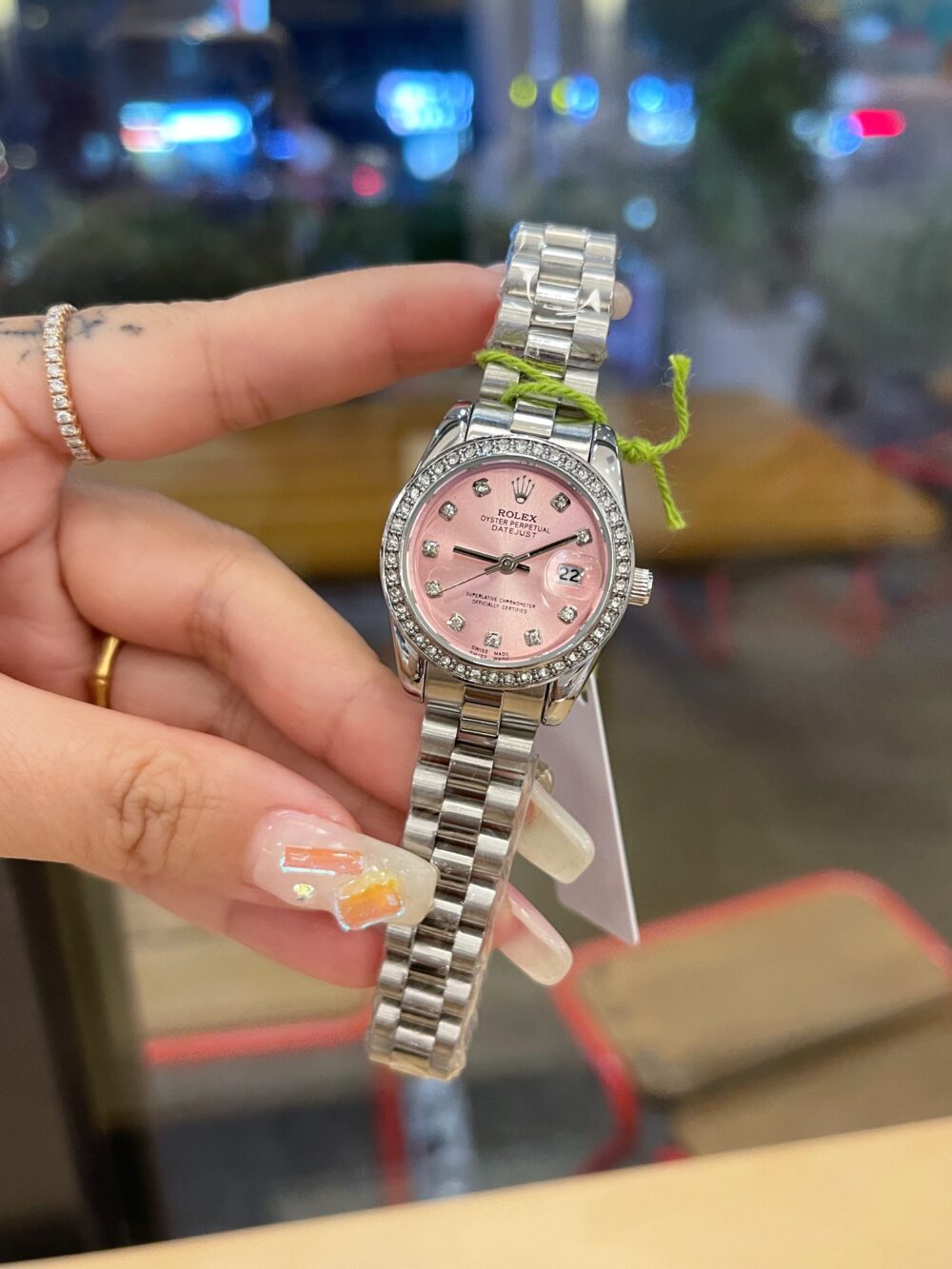 ROLEX LADY DATEJUST 28 SILVER JUBILEE DIAMOND DIAL IN PINK 28MM - Image 4