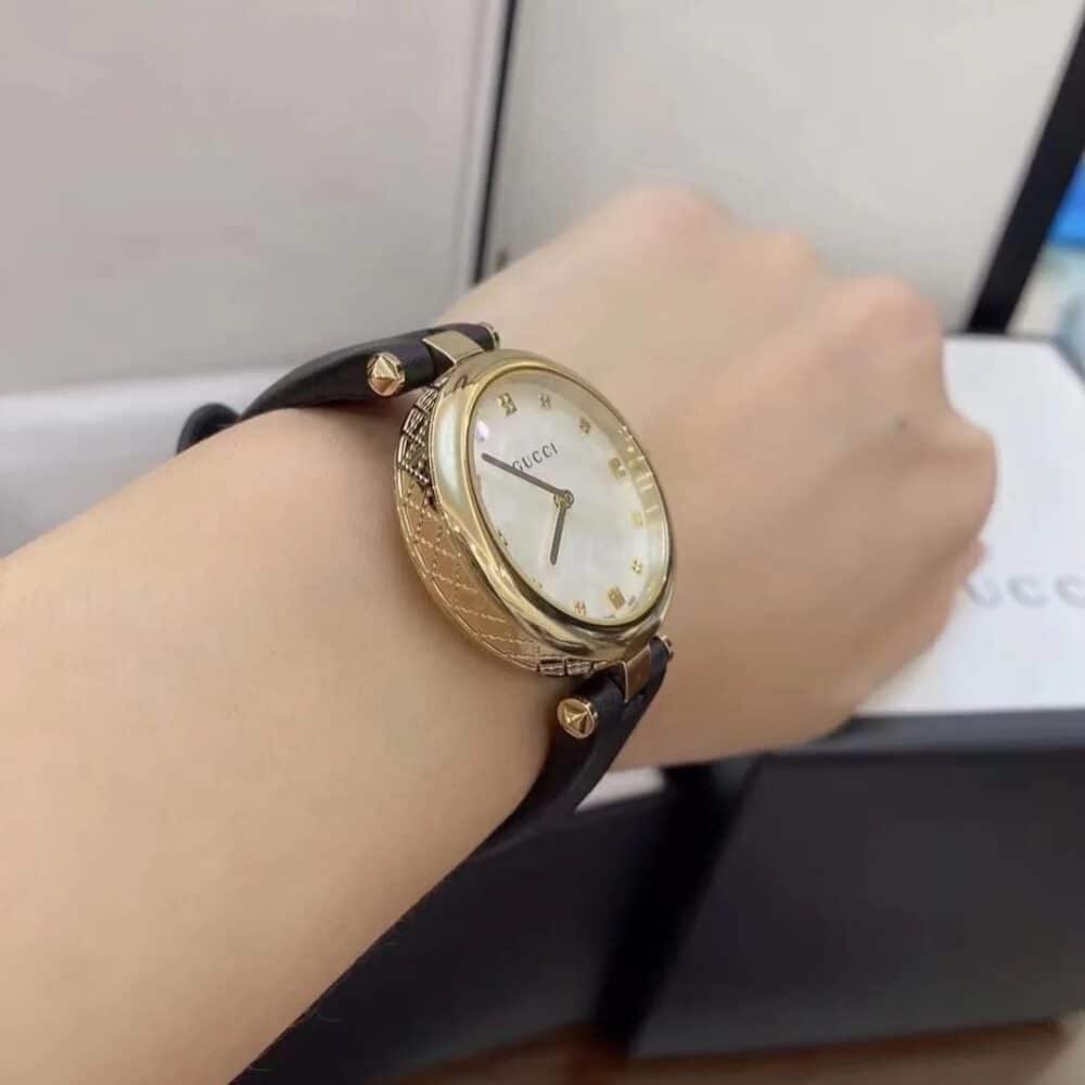 GUCCI DIAMANTISSIMA SWISS QUARTZ WITH BLACK STRAP AND GOLD TONE 27MM YA141404 - Image 4