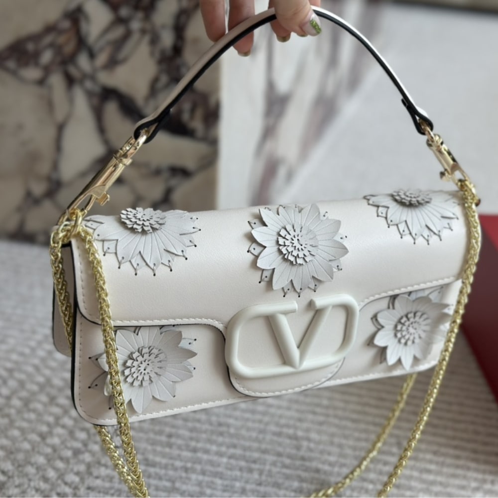 Alternative view of VALENTINO GARAVANI LOCO FLOWER APPLIQUE SHOULDER BAG WHITE 26CM