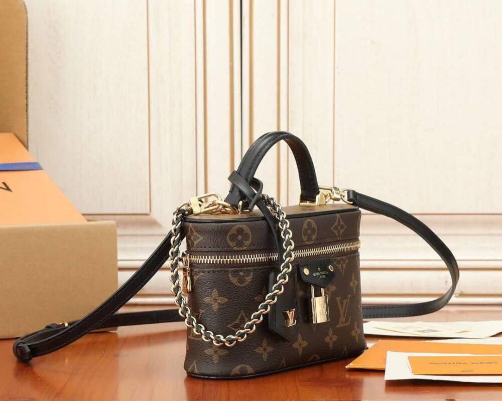 LOUIS VUITTON VANITY CHAIN POUCH MONOGRAM REVERSE BROWN 19CM - Image 5