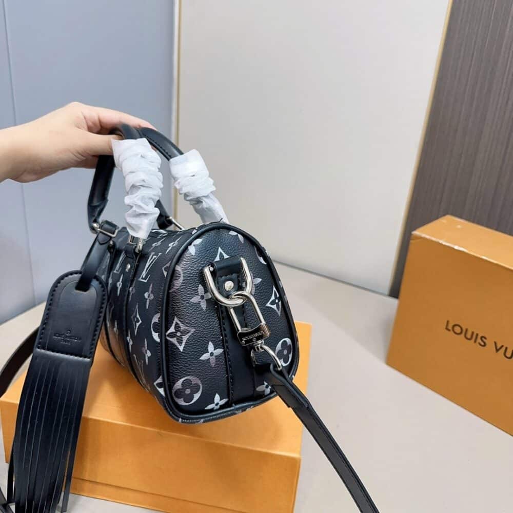 LOUIS VUITTON KEEPALL BANDOULIÈRE 25 BAG MONOGRAM BRUSHED COWHIDE BLACK 25CM M11595 - Image 5