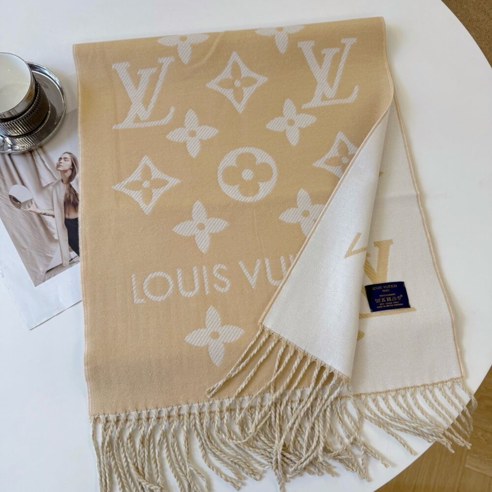 Alternative view of LOUIS VUITTON LV ESSENTIAL SCARF BEIGE M77728