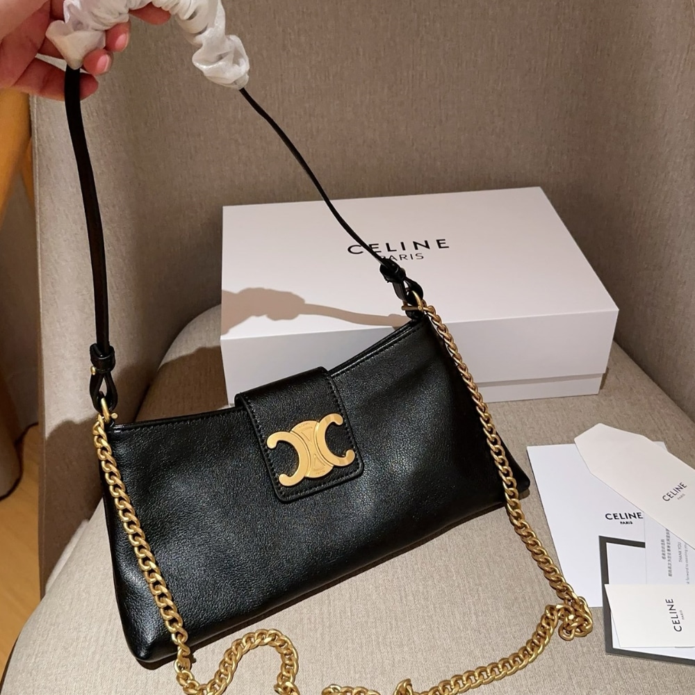 Alternative view of CELINE WILTERN CLUTCH TRIOMPHE SOFT IN SMOOTH BLACK 30CM