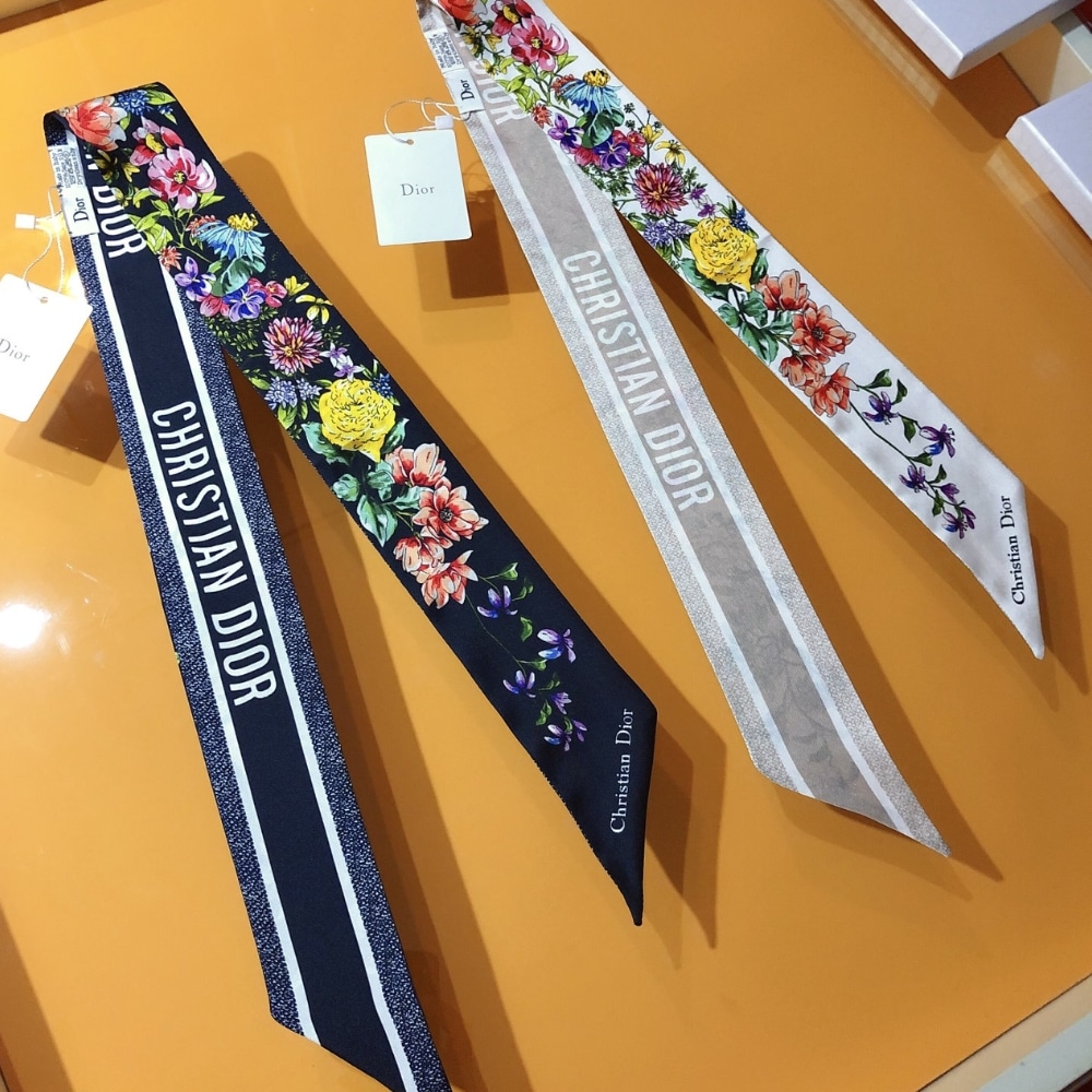 Alternative view of DIOR D FLORAL MITZAH SCARF WHITE SILK MULTICOLOR 105CM