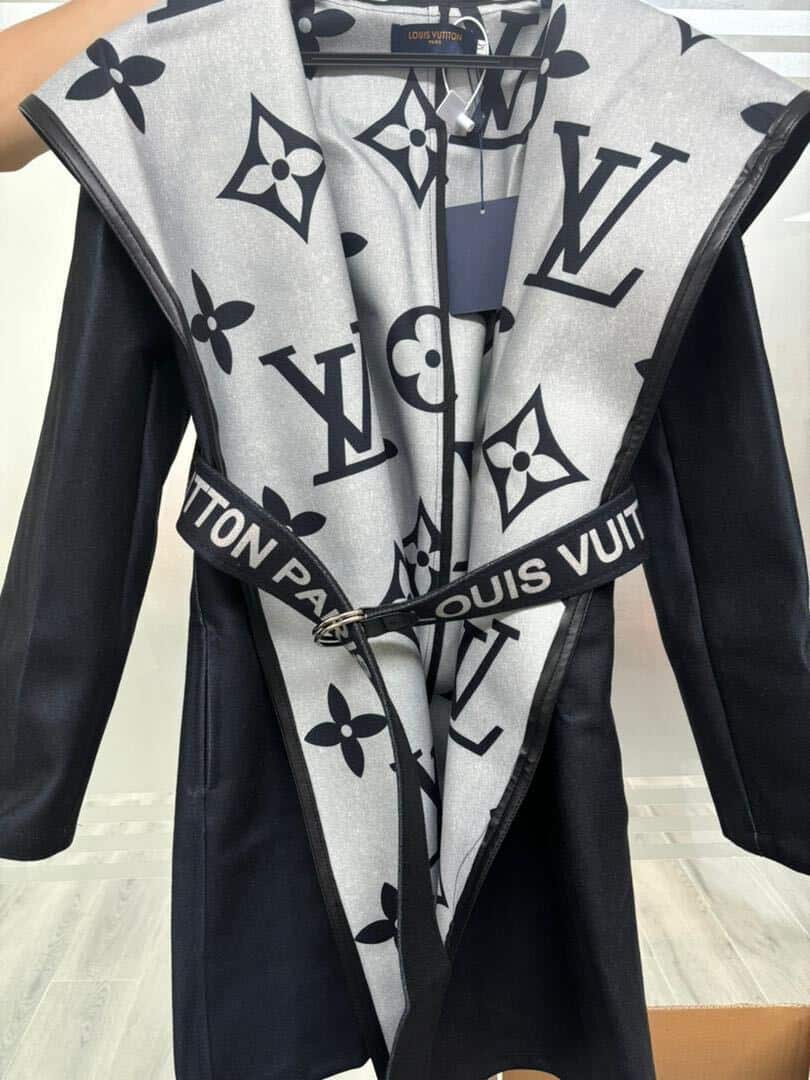 [REAL PICTURE] 1:1 REPLICA BRAND LUXURY QUALITY CLOTHES