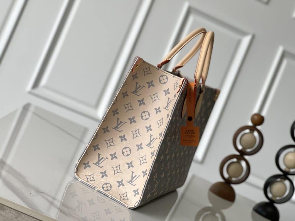 [SUPER VIP 1:1] LOUIS VUITTON ONTHEGO MM TRIANON GREY 35CM M12415 - Image 4