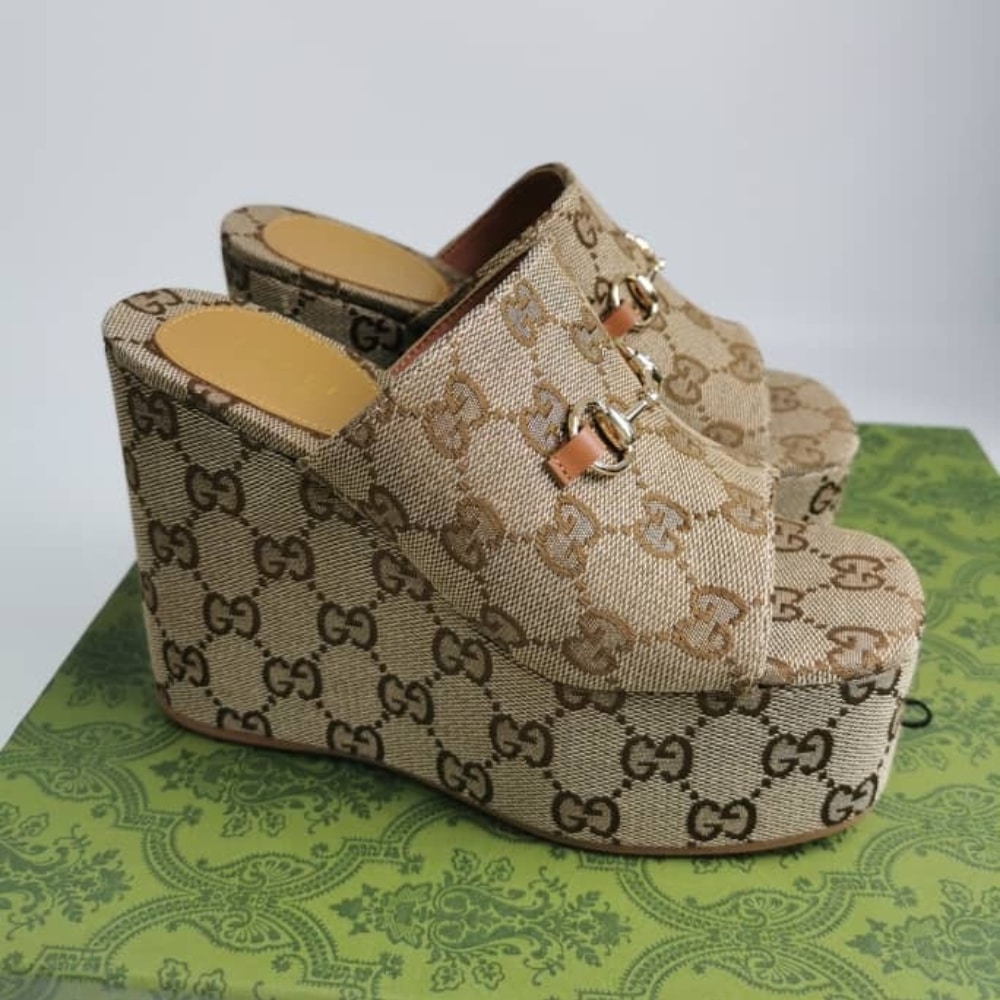 Alternative view of GUCCI WOMEN'S WEDGE SANDAL WITH HORSEBIT BEIGE 816328 FAB10 2547