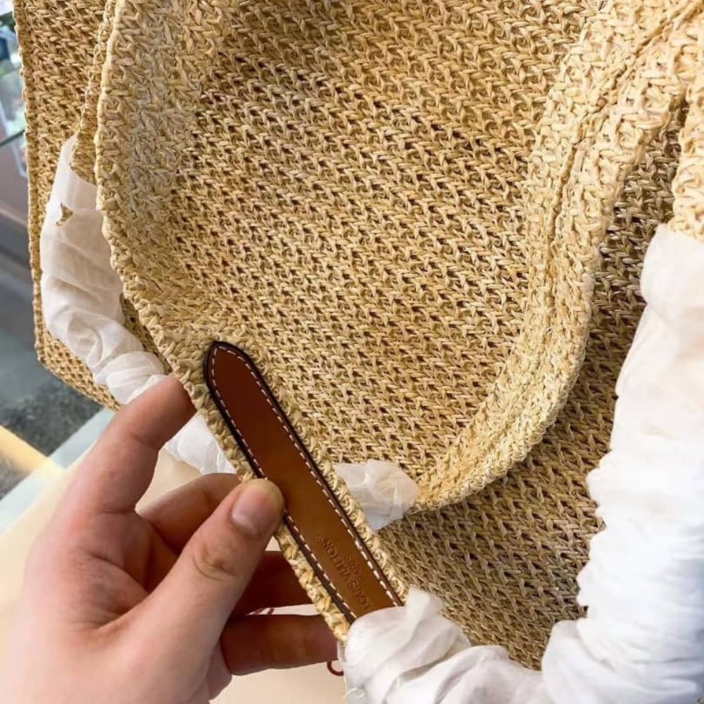 Louis Vuitton Onthego MM Natural Raffia Tan 37Cm M24723 - Image 3