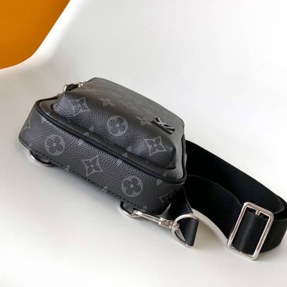 LOUIS VUITTON AVENUE SLINGBAG PM MONOGRAM ECLIPSE BLACK 30CM M47137 - Image 5