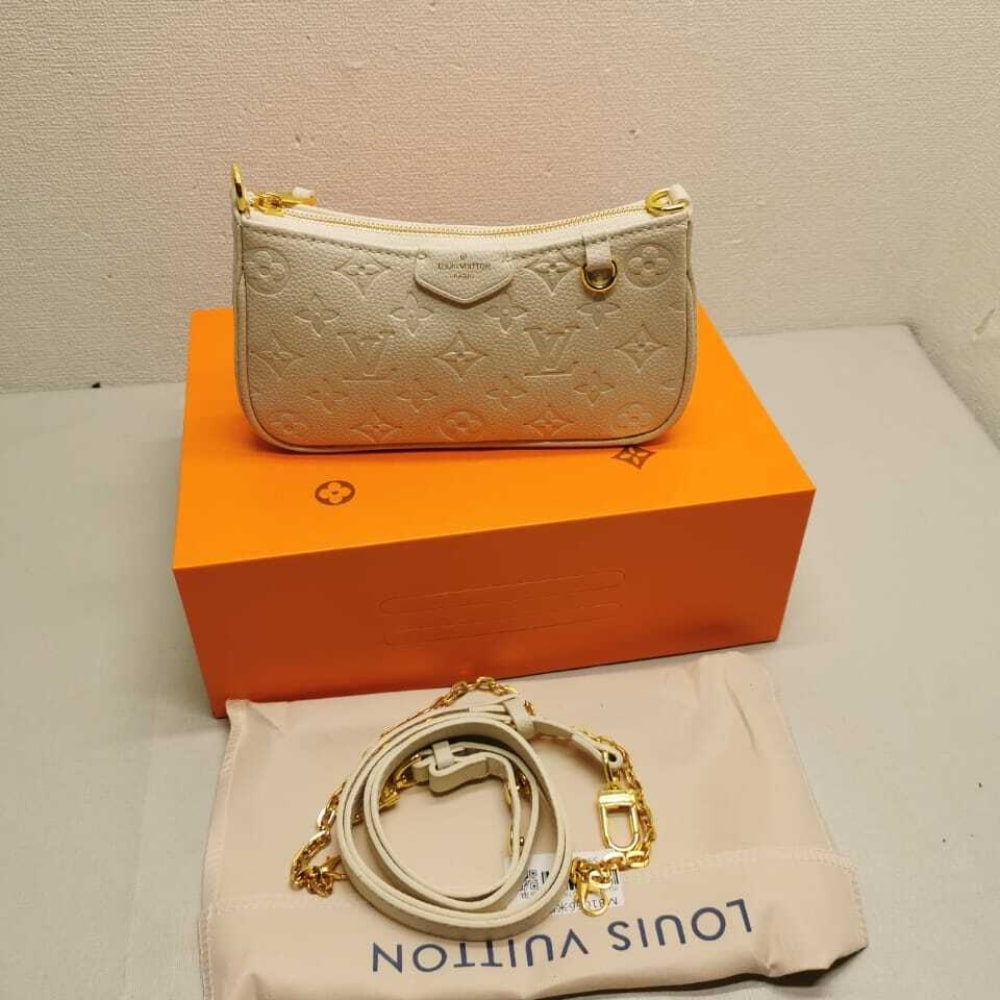 Alternative view of LOUIS VUITTON EASY POUCH ON STRAP CREAM 19CM M81066