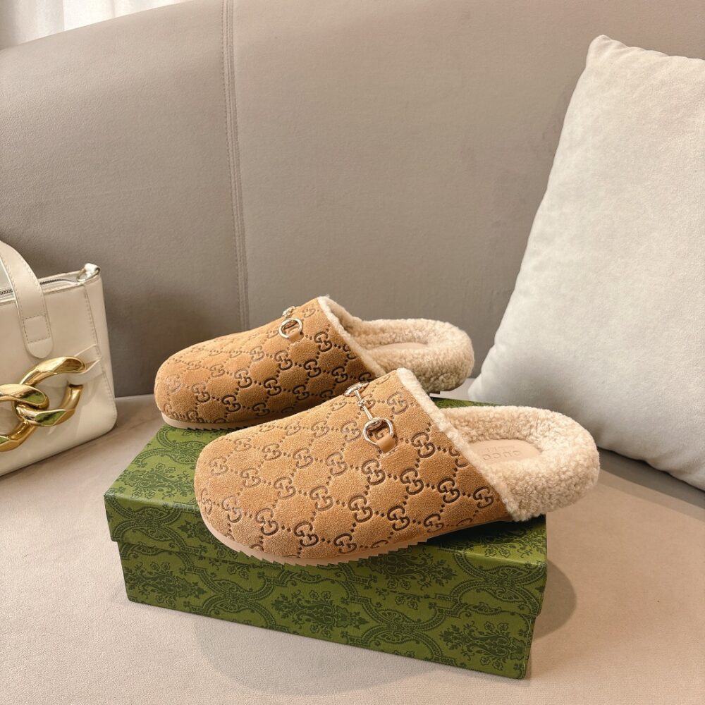 Alternative view of GUCCI WOMEN'S MULE WITH HORSEBIT GG SUEDE IN BEIGE 836057 AAE27 9556