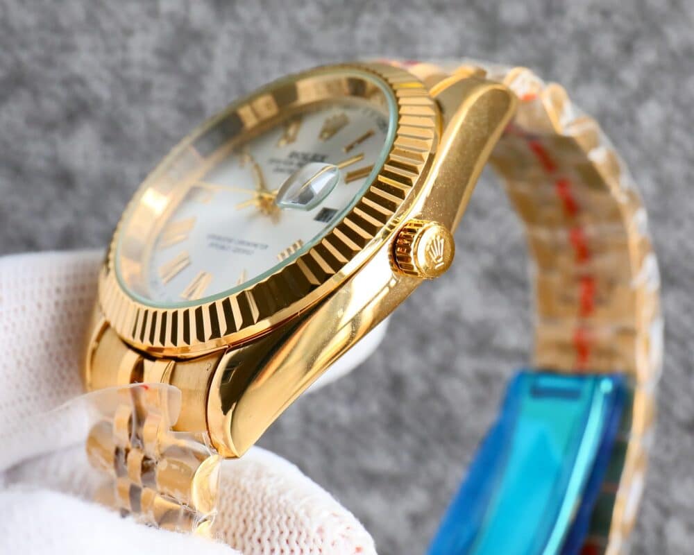 ROLEX DATEJUST ROMAN NUMERAL DIAL GOLD IN WHITE 41MM - Image 5