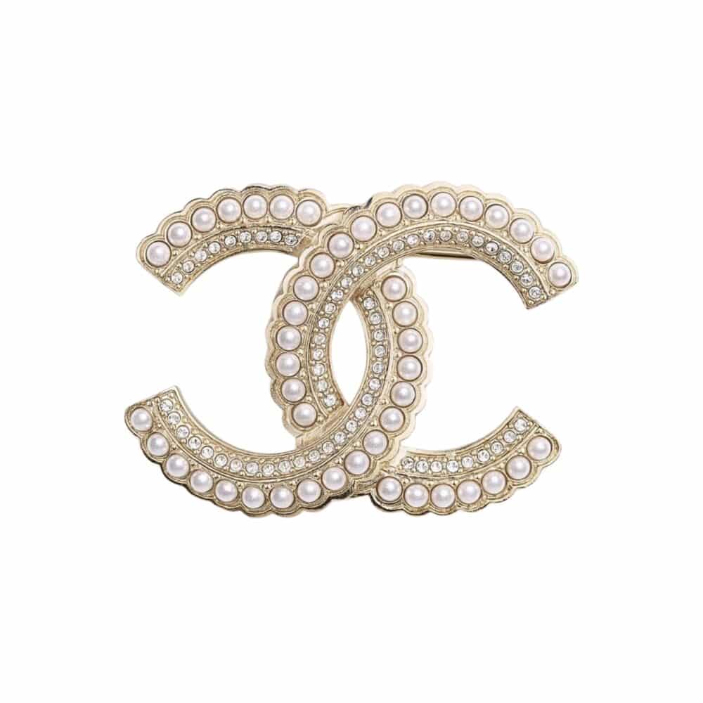 CHANEL CRYSTAL CC BROOCH GOLD WITH PEARL
