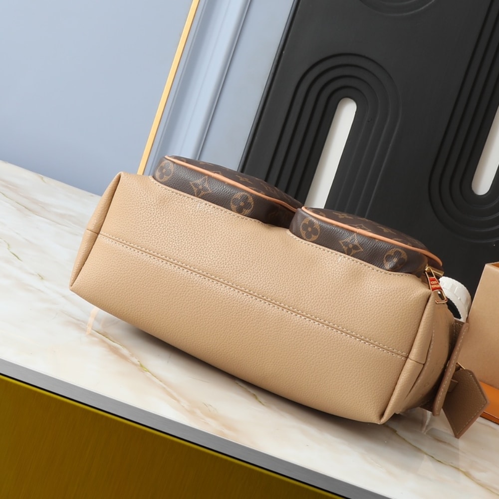 LOUIS VUITTON HOBO CARGO BEIGE 31CM M12697 - Image 9