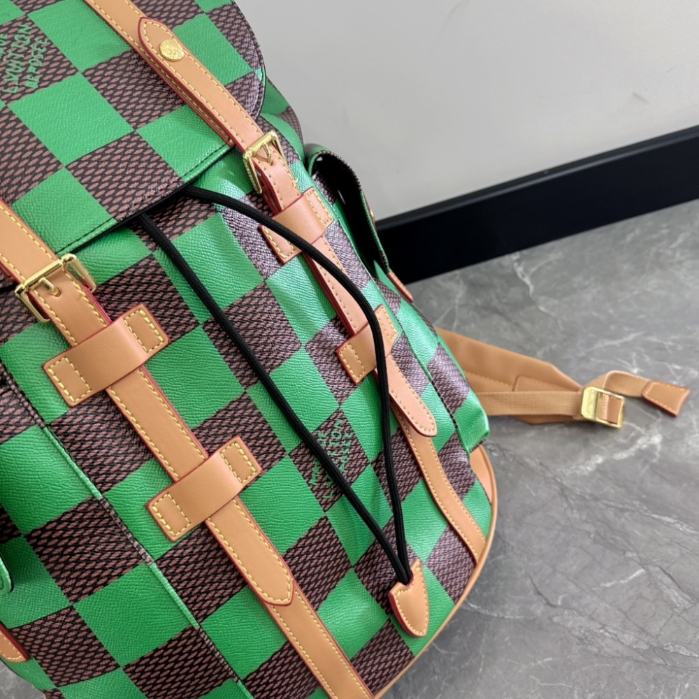 LOUIS VUITTON RUNWAY CHRISTOPHER MM BACKPACK GREEN 44CM N40564 - Image 8