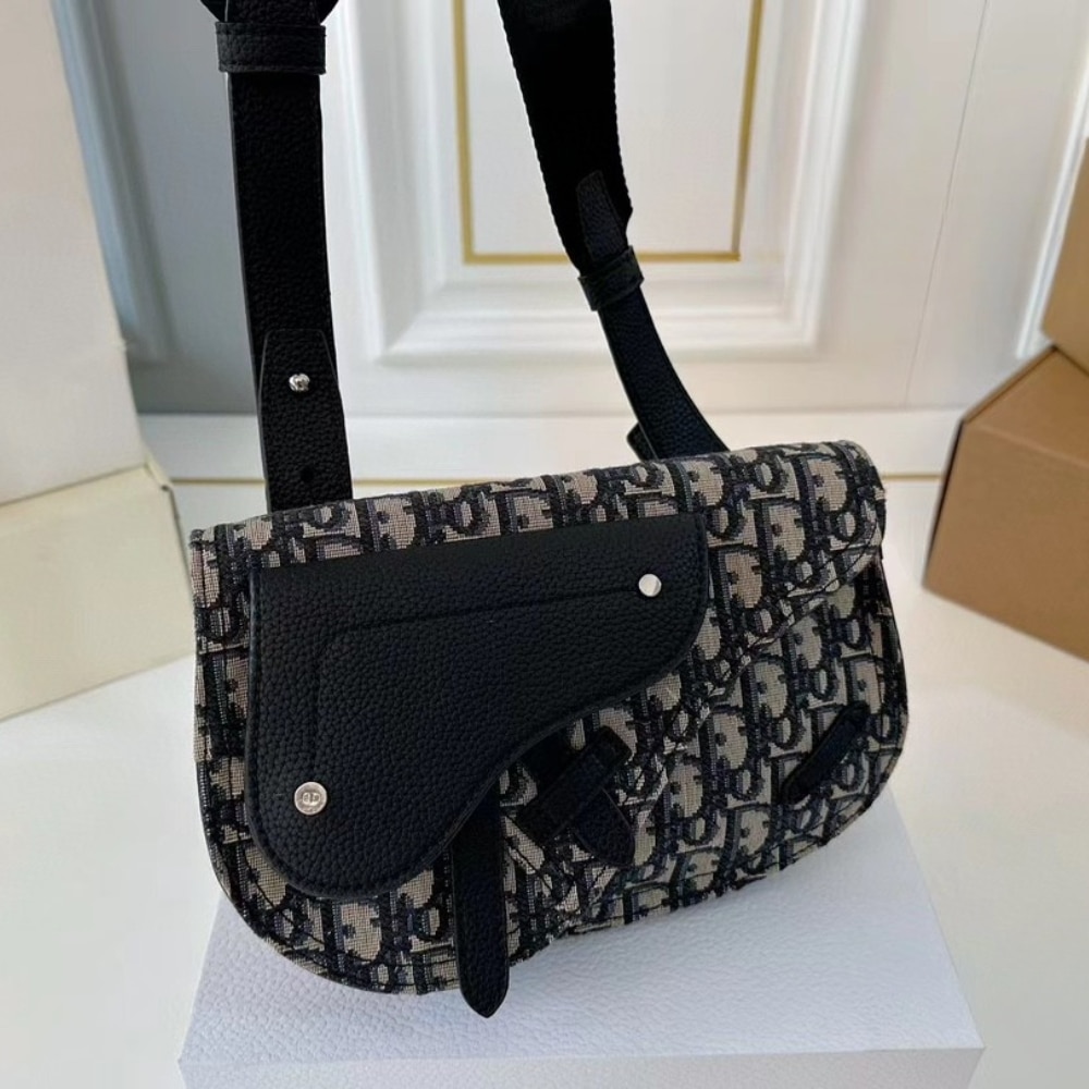 Alternative view of DIOR OBLIQUE CANVAS AND LEATHER SADDLE POUCH BAG BLACK 23CM
