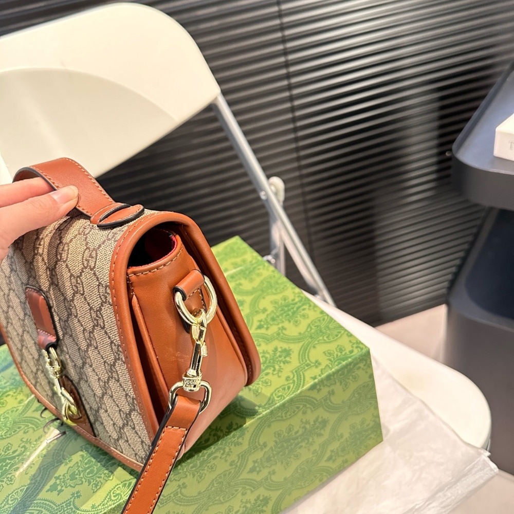 GUCCI GG EMBLEM MINI SHOULDER BAG BEIGE AND DARK BROWN 20CM 815211 FAD6L 9758 - Image 4