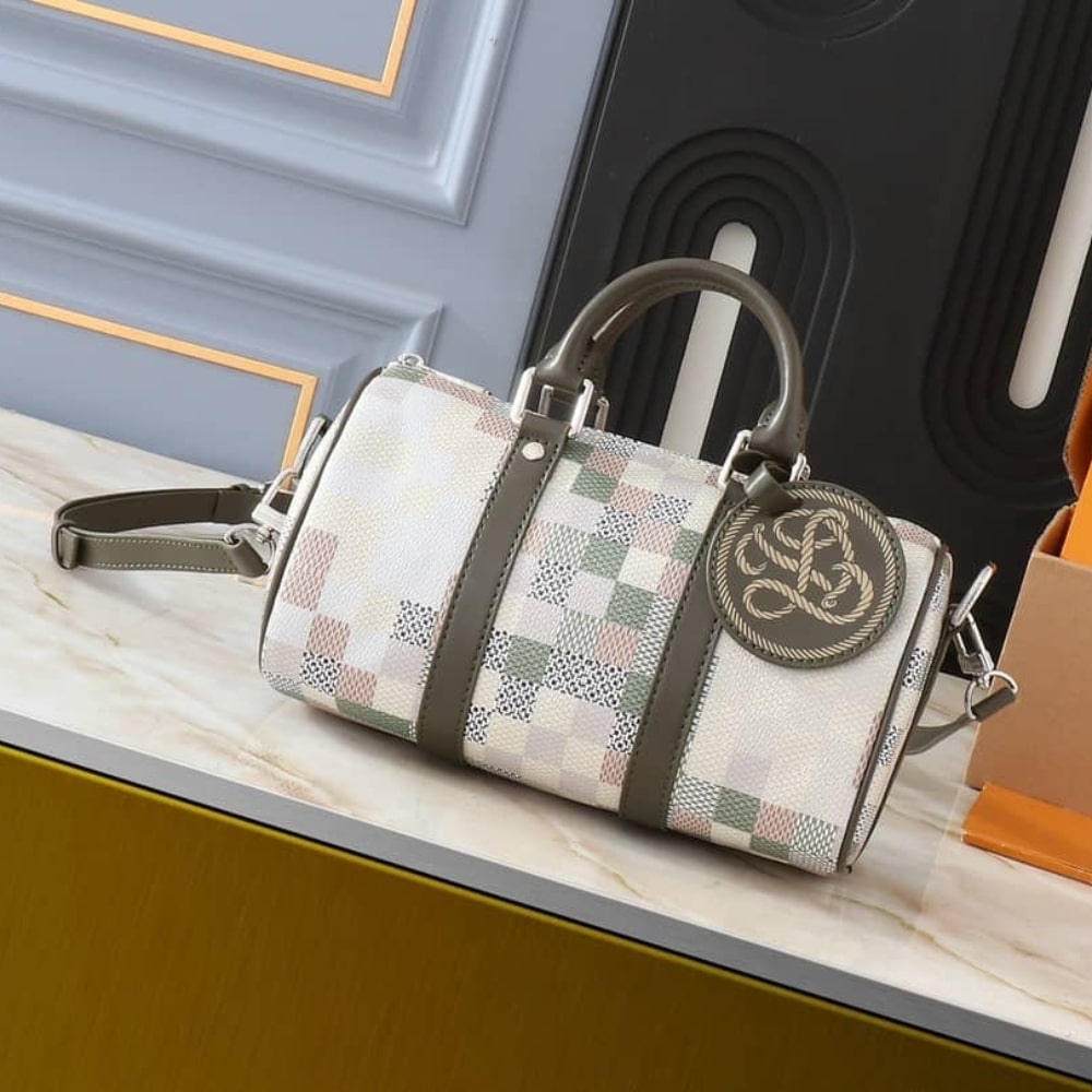 Alternative view of LOUIS VUITTON KEEPALL BANDOULIÈRE 25 DAMOFLAGE CANVAS KHAKI 25CM N00105