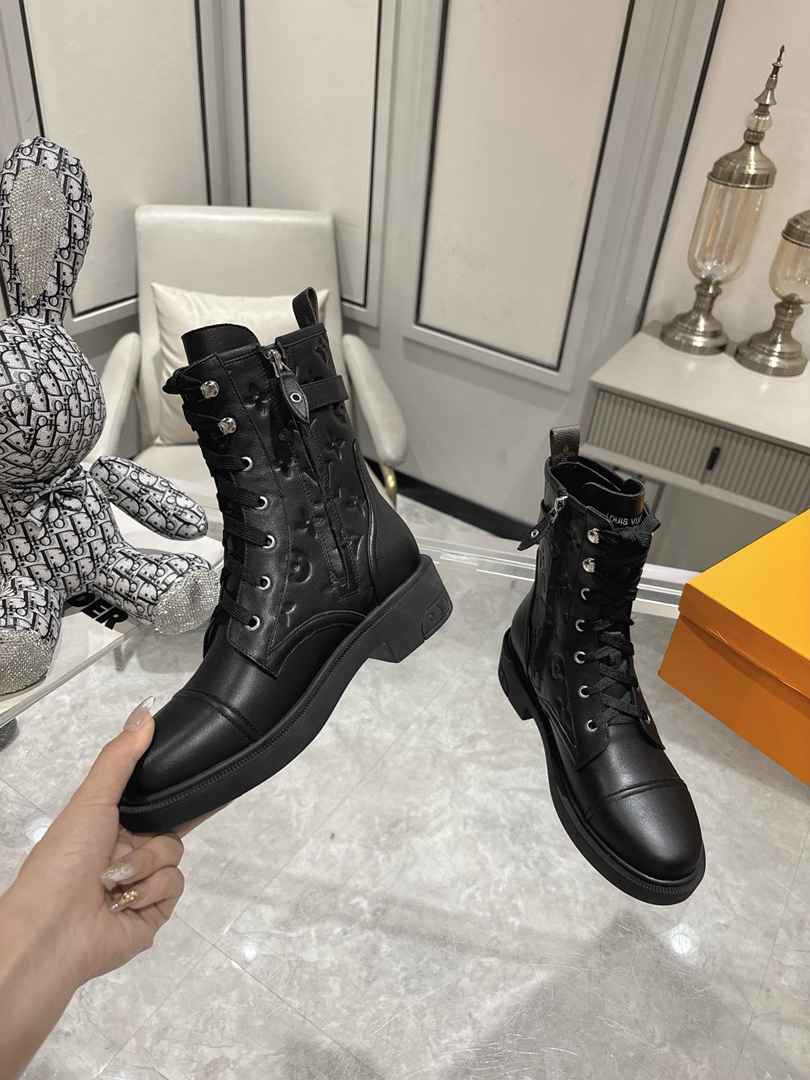 Alternative view of LOUIS VUITTON CITIZEN FLAT RANGER BOOT MONOGRAM BLACK 1ADAY2