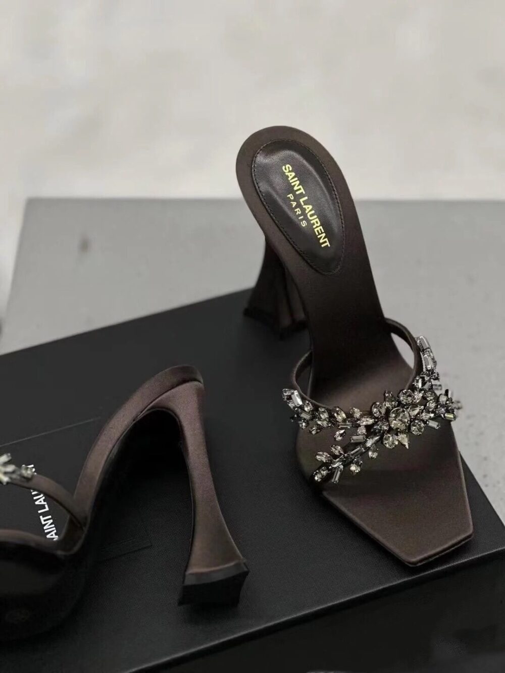 SAINT LAURENT LIZ MULES IN SATIN AND RHINESTONES BLACK - Image 6