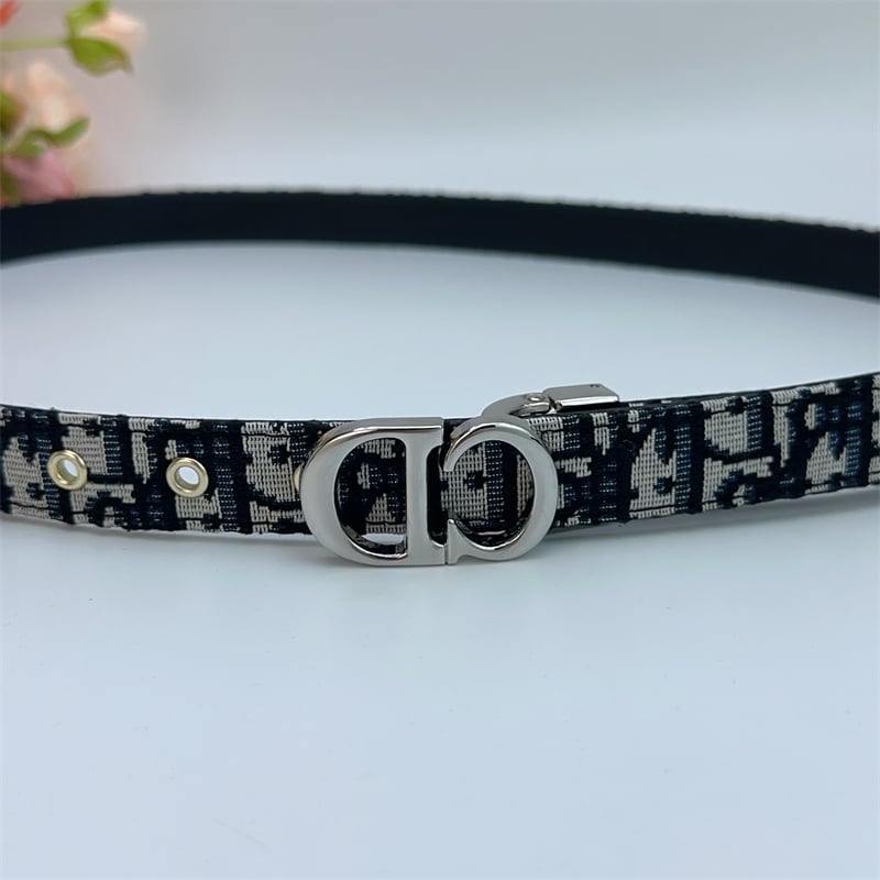 Alternative view of DIOR 30 MONTAIGNE REVERSIBLE BELT BLUE IN SILVER 20MM