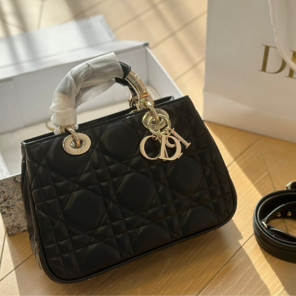 Alternative view of DIOR LADY 95.22 MEDIUM HANDBAG BLACK 25CM