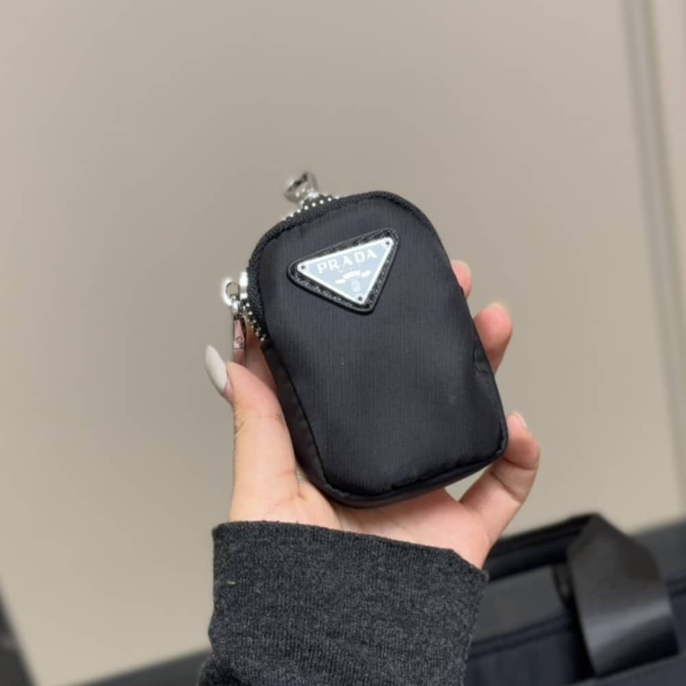 PRADA RE NYLON TOTE BAG BLACK 32CM 1BG354 RV44 F0002 V B1M - Image 4