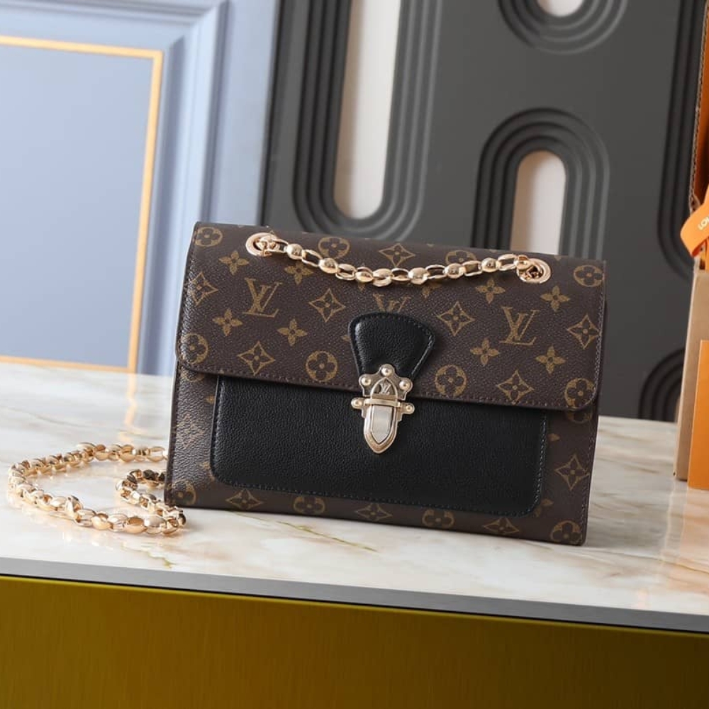 Alternative view of Louis Vuitton Victoire Monogram Canvas Noir Black 27Cm M41730