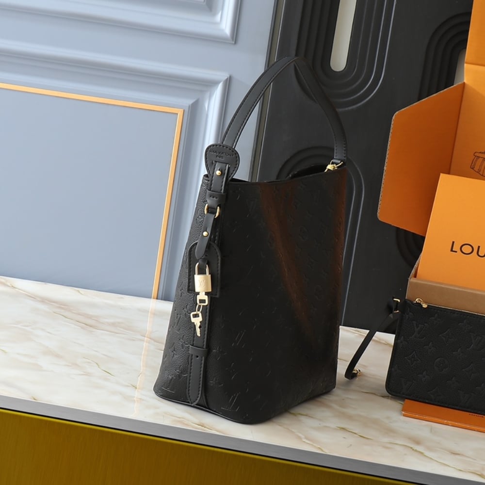 LOUIS VUITTON ALL IN GM BLACK 30CM M13044 - Image 3