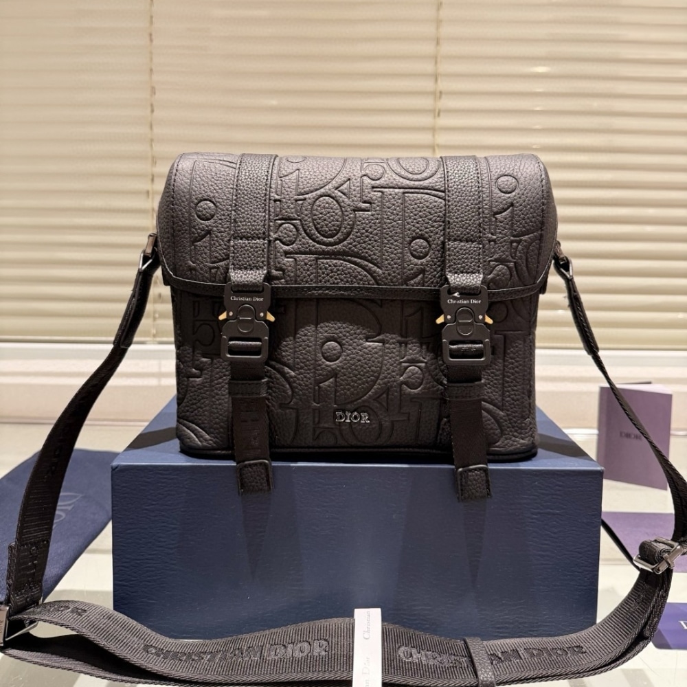 DIOR HIT THE ROAD MESSENGER BAG WITH FLAP BLACK 23CM 1ESPO333LLG H00N - Image 2