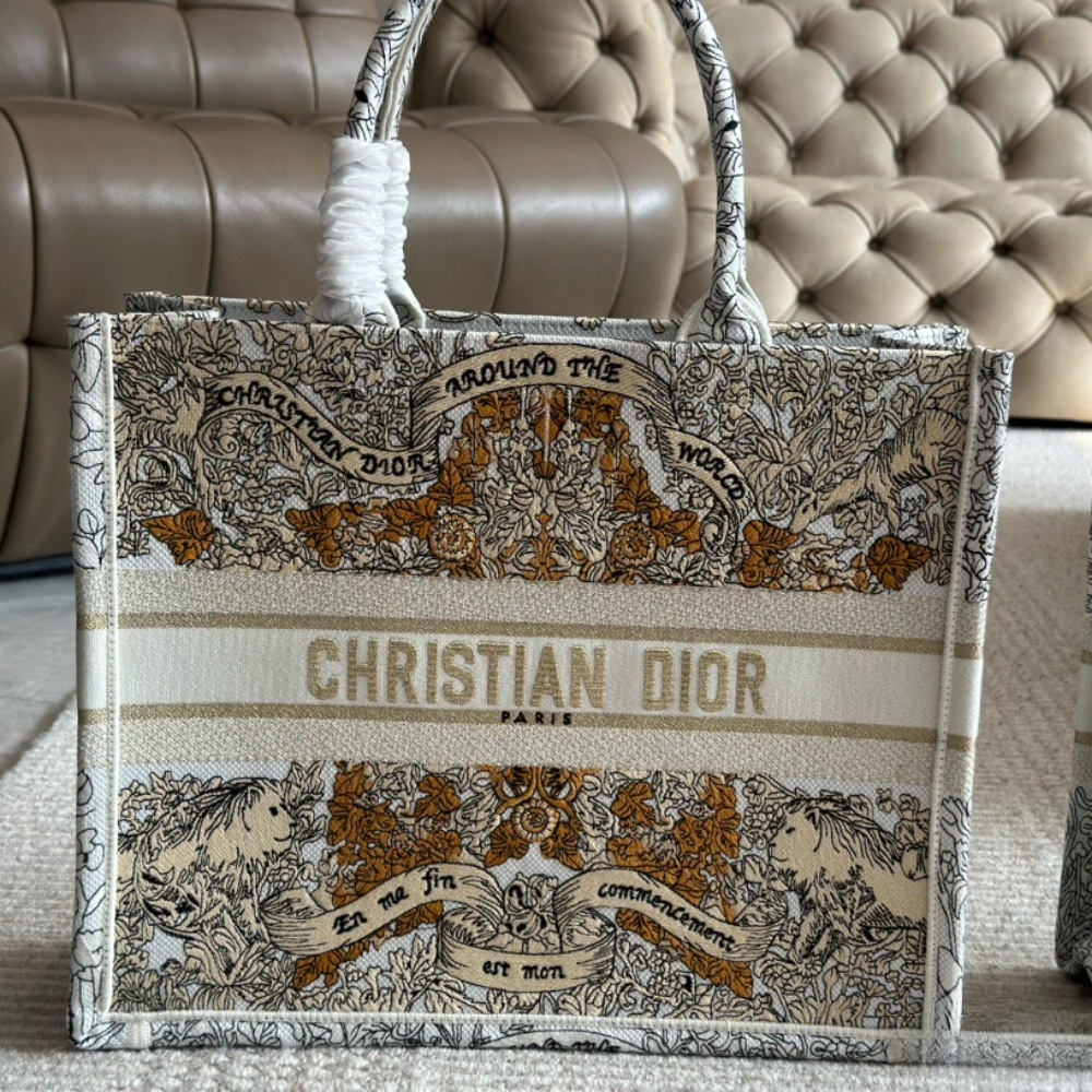 Alternative view of DIOR MEDIUM BOOK TOTE AROUND THE WORLD MOTIF WHITE 36CM