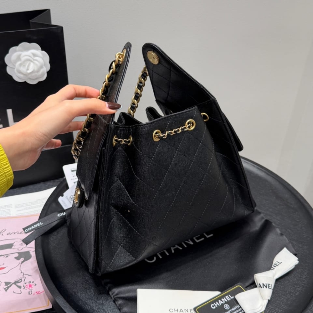 Chanel 25 Small Handbag Grained And Gold Tone Metal Black 26cm AS5293 B20304 94305 - Image 3