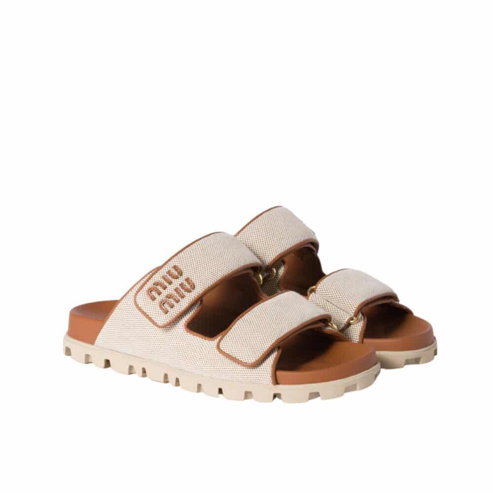 MIUMIU CANVAS SLIDES BEIGE AND BRANDY 5XX658 Q1D F062F F 010
