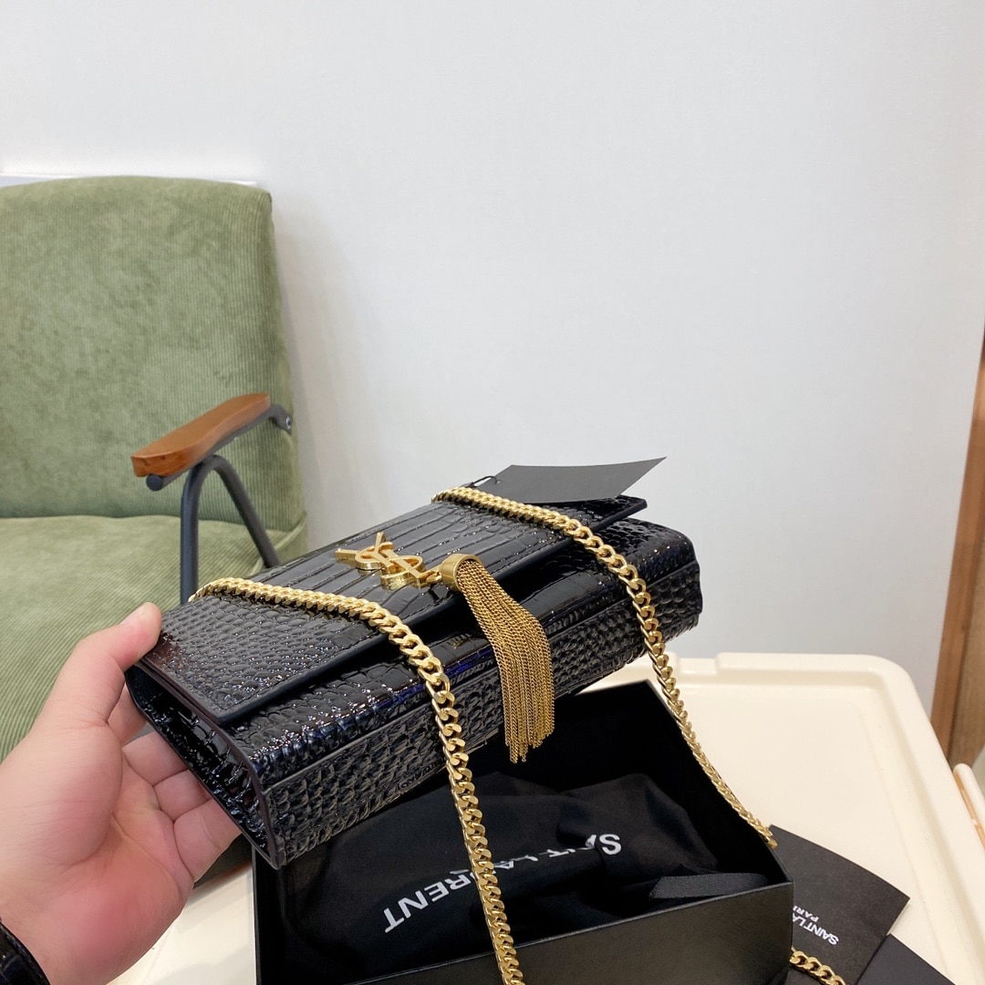 GIFT SET: SAINT LAURENT KATE MEDIUM CHAIN BAG & YSL TASSEL GOLD EARRINGS - Image 7